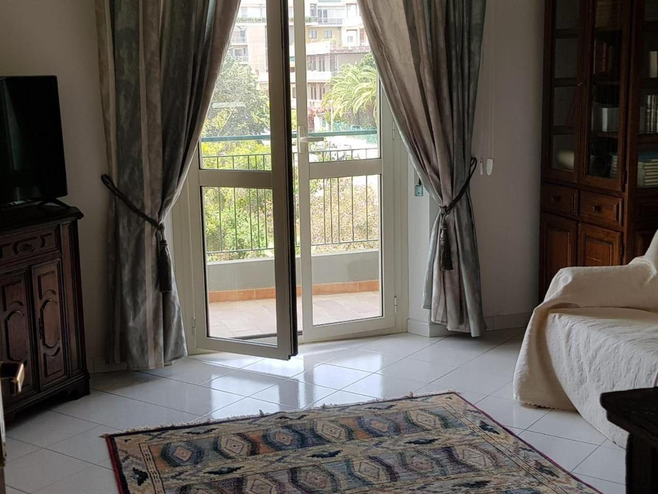 Cagliari On The Park .Mare E Storia! Apartman Kültér fotó